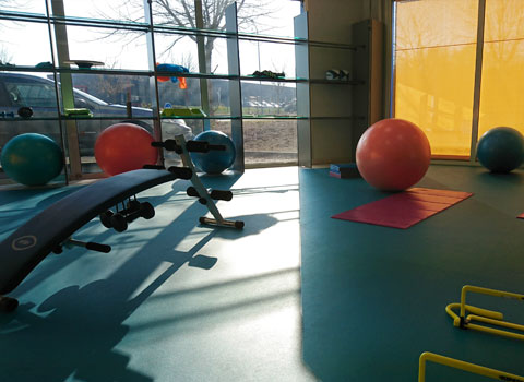 matériel de musculation et exercices physiques du centre A PAS d'Géant
